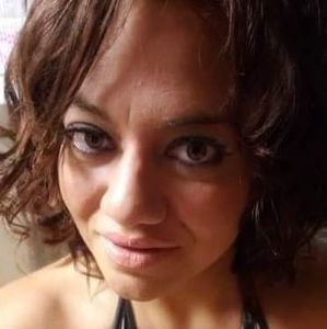 Meet your Posher, Omayra